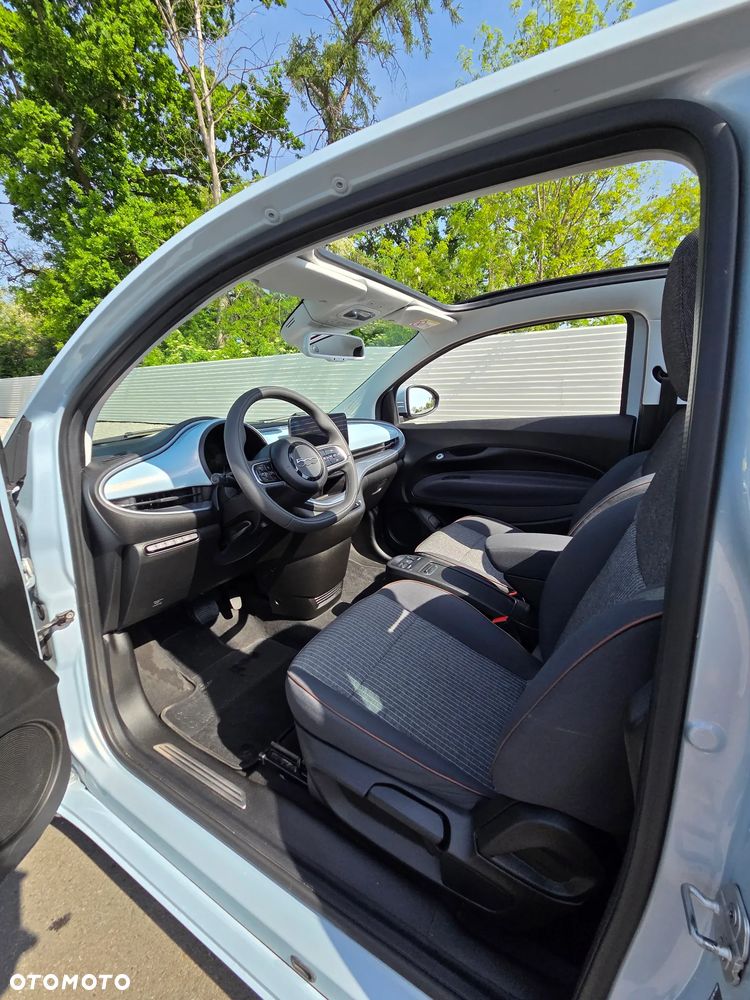Fiat 500e 42kWh ICON - 23