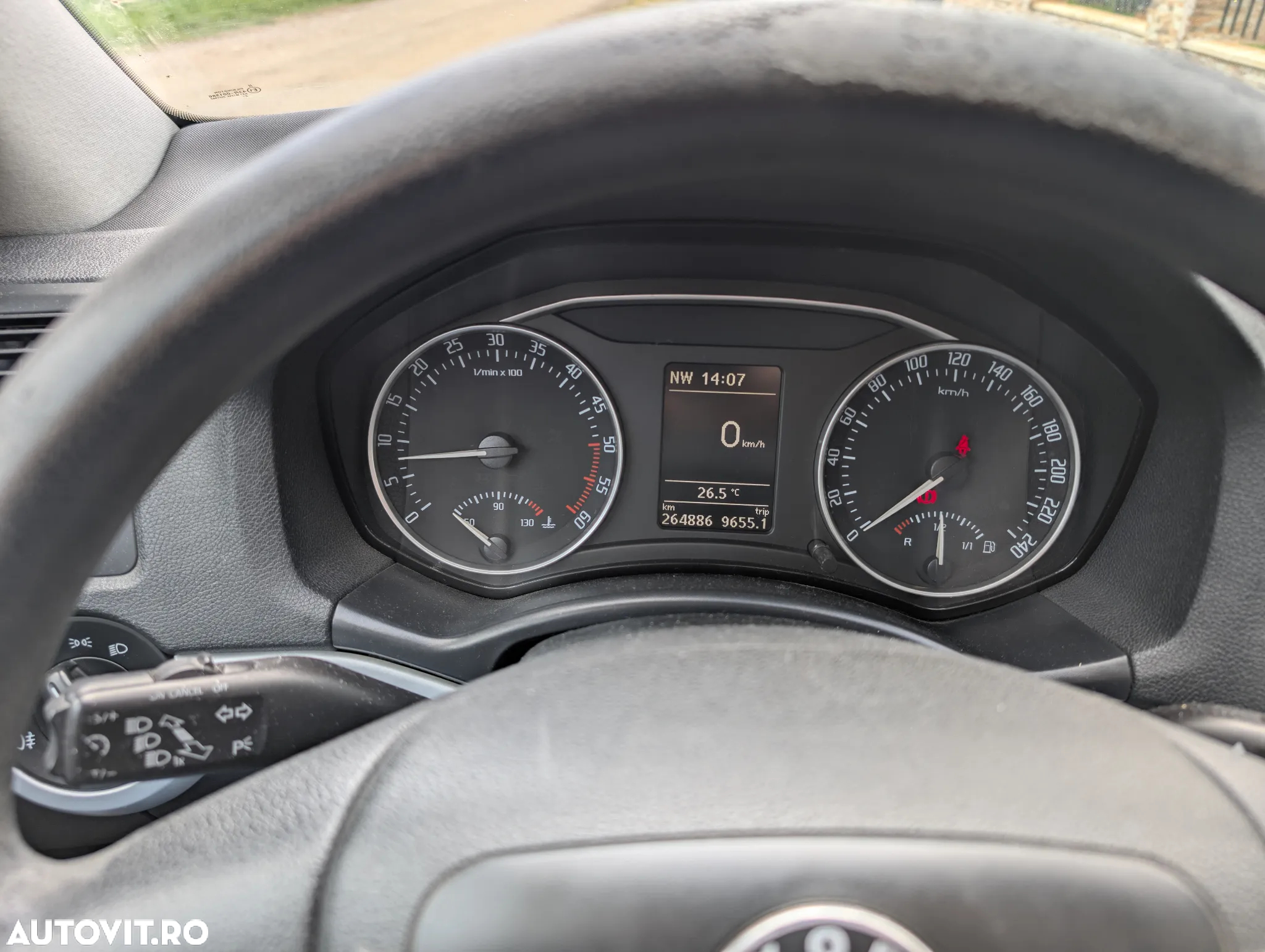 Skoda Octavia 2.0 TDI DPF Ambition - 2