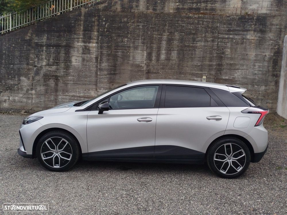 MG MG4 64 kWh Luxury - 20