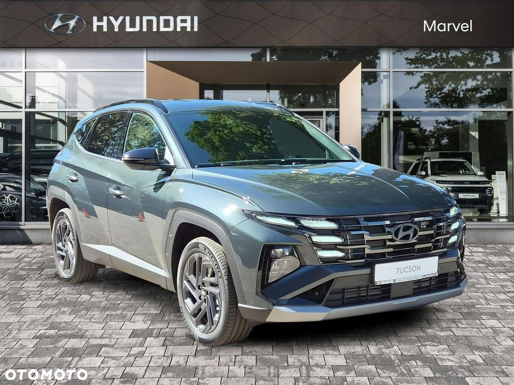 Hyundai Tucson 1.6 T-GDi HEV Smart Black 2WD - 7