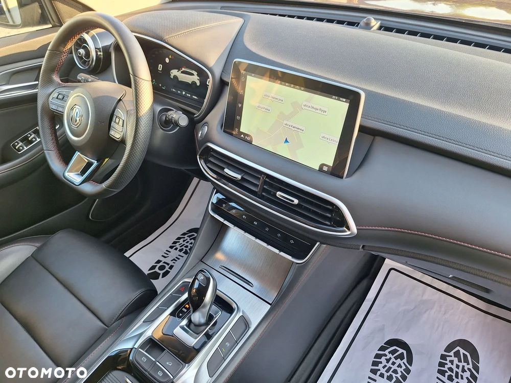 MG HS 1.5 T-GDI Excite DCT - 14