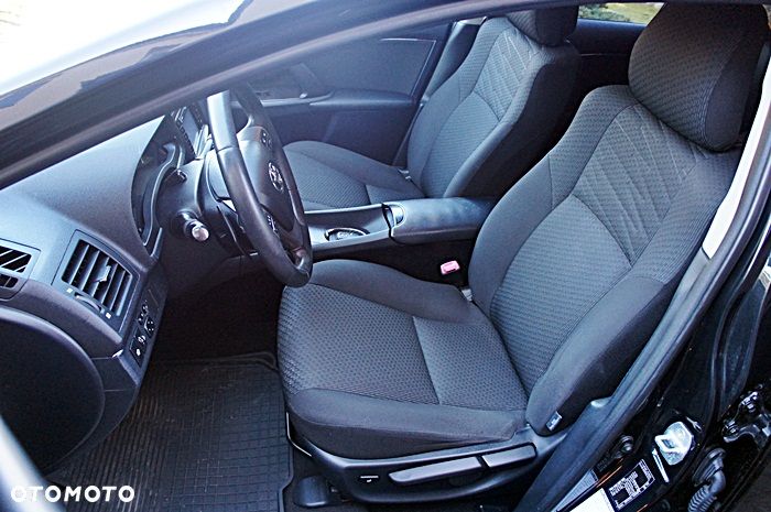 Toyota Avensis 2.0 Multidrive S Executive - 15