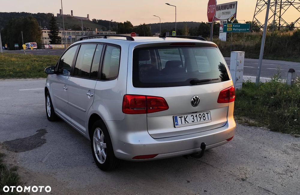 Volkswagen Touran 2.0 TDI DPF Comfortline DSG - 5