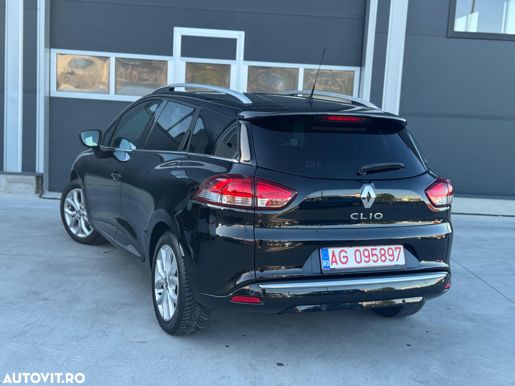 Renault Clio ENERGY TCe 90 Start & Stop Intens - 3