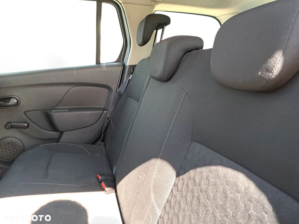 Dacia Logan 1.2 16V Ambiance - 19