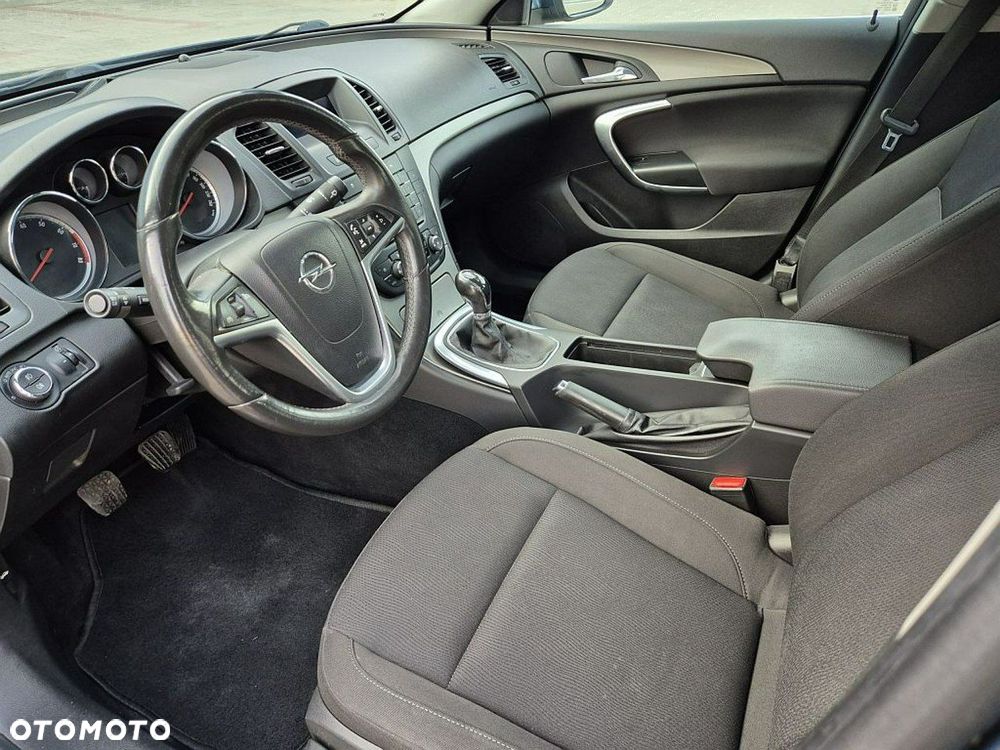 Opel Insignia 1.6 Turbo - 5