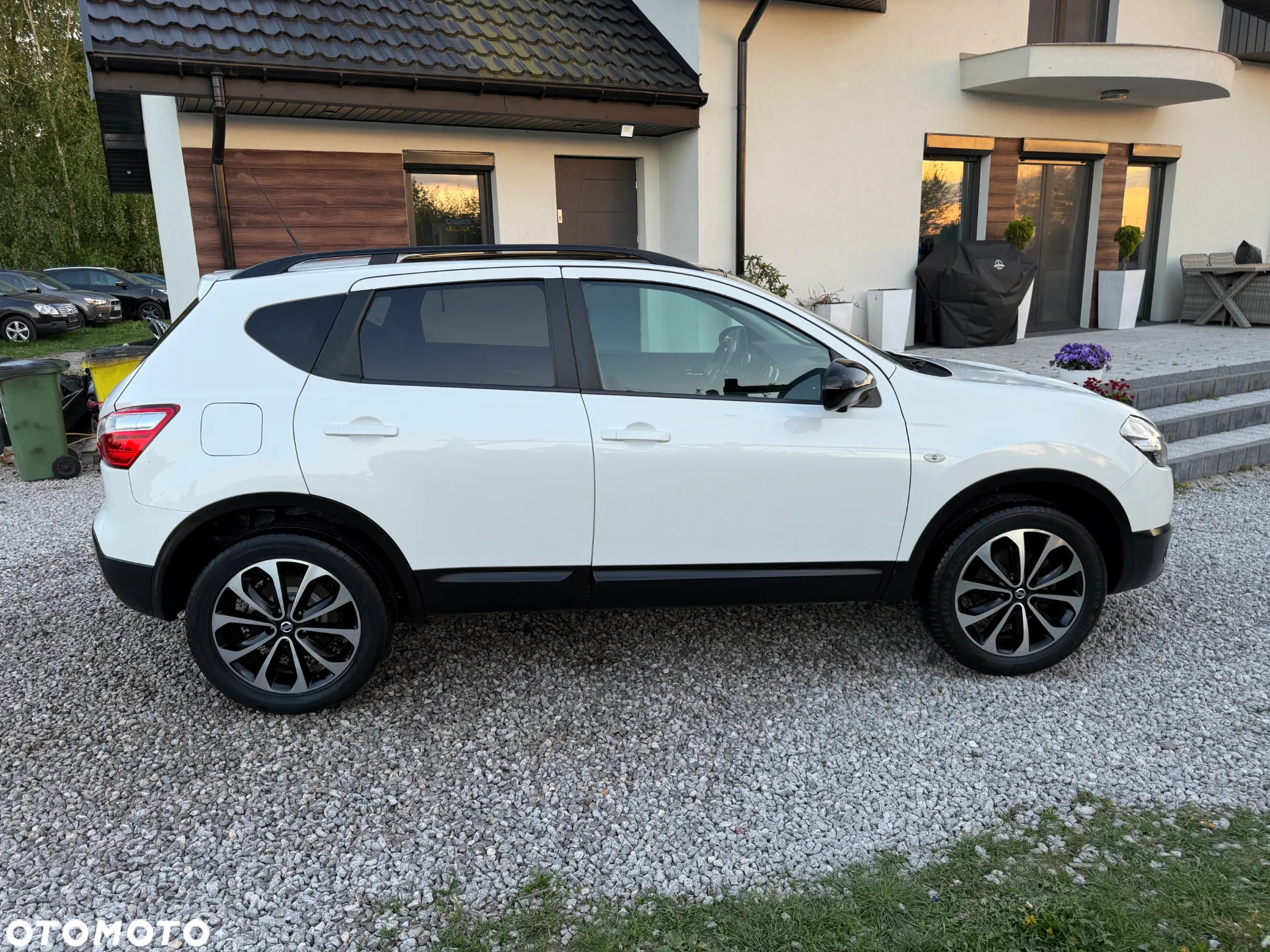 Nissan Qashqai 2.0 tekna - 10
