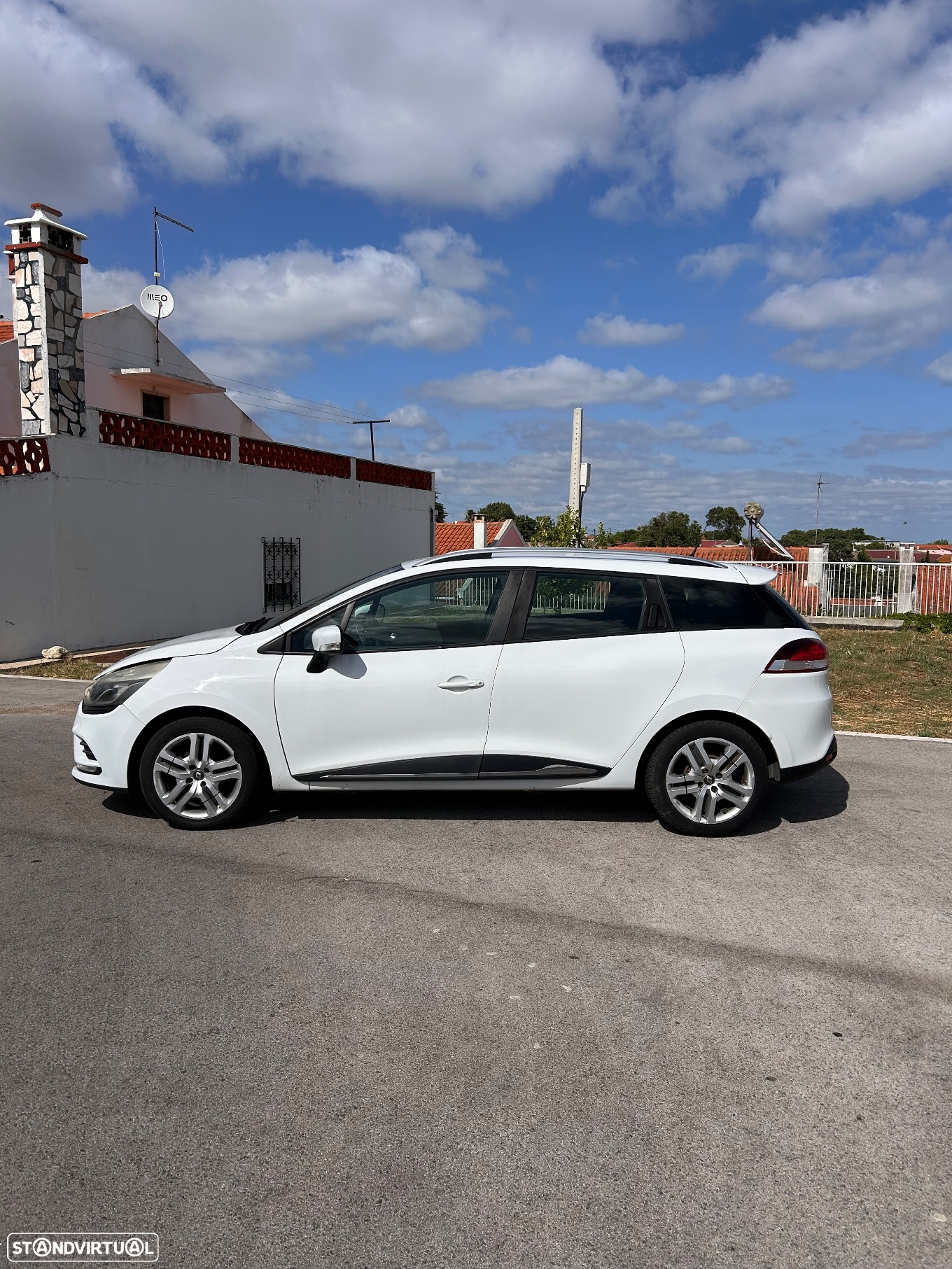 Renault Clio Sport Tourer Energy dCi 90 Business - 4