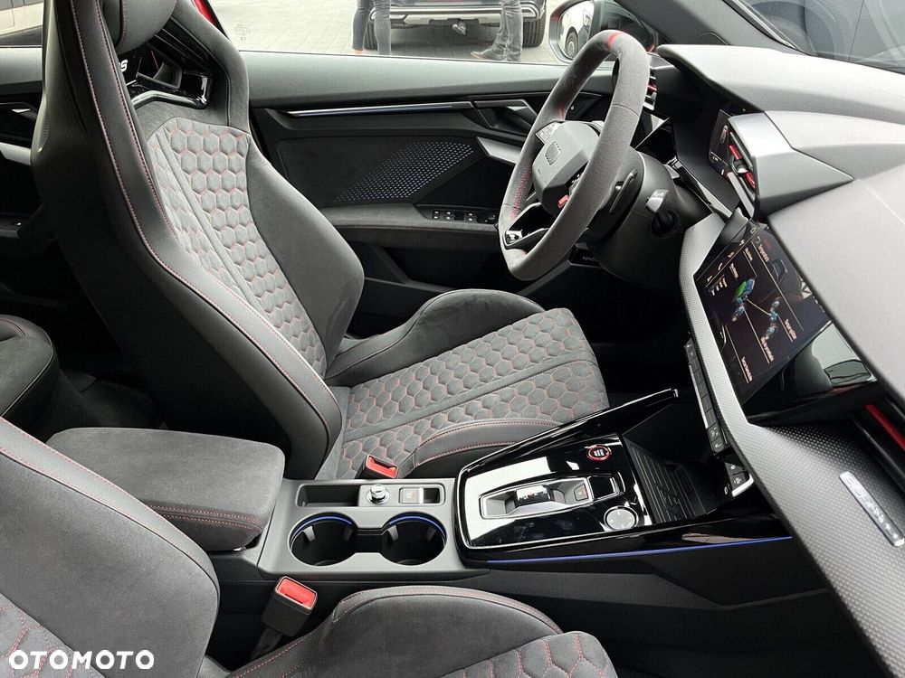 Audi RS3 Sportback - 12