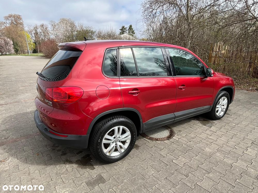 Volkswagen Tiguan 2.0 TDI DPF 4Motion BlueMotion Technology Track & Style - 14
