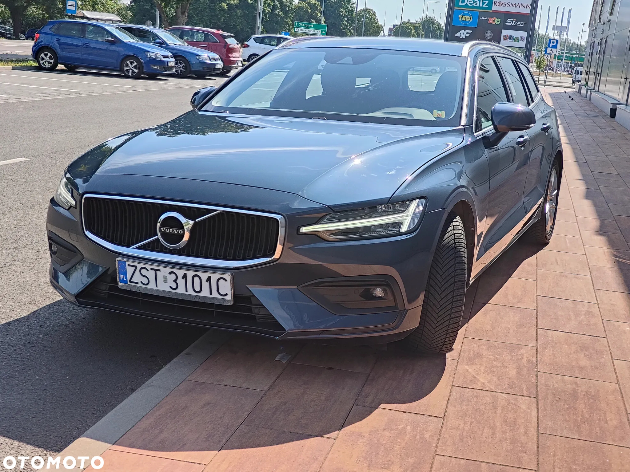 Volvo V60 B3 B Geartronic Momentum - 18