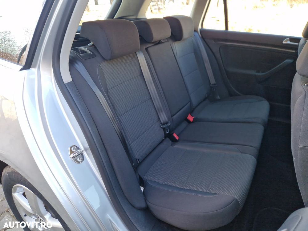 Volkswagen Golf 1.4 TSI Comfortline - 11