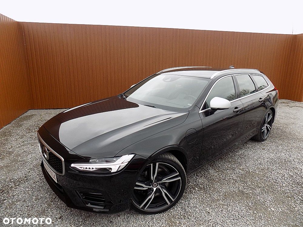 Volvo V90 T8 AWD Plug-In Hybrid R-Design - 2