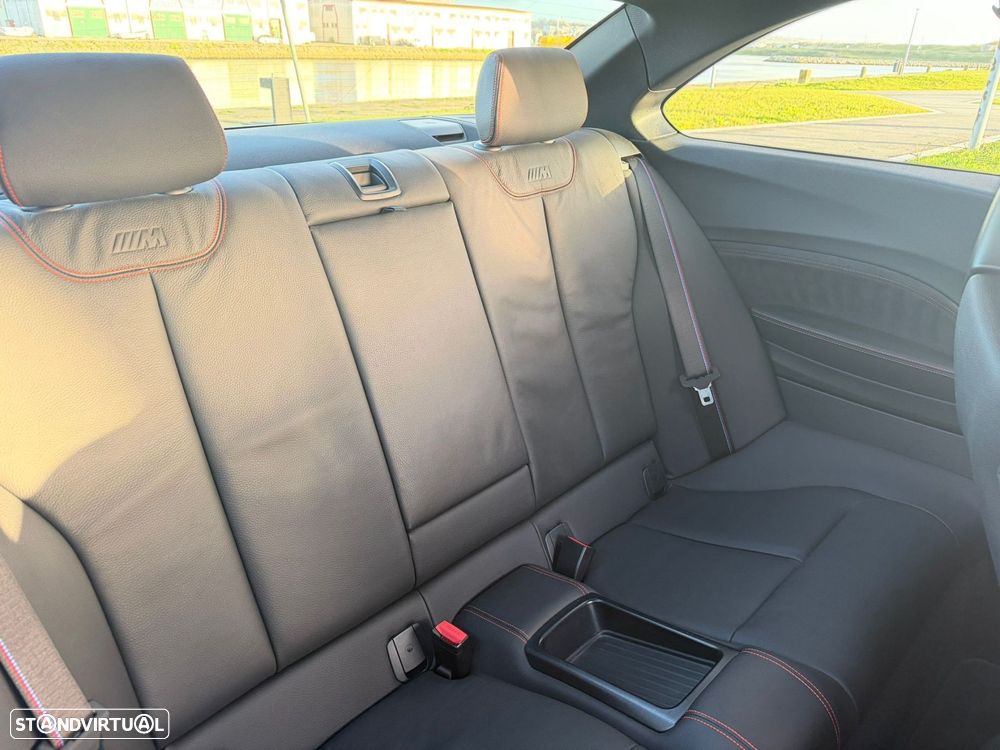 BMW M2 Competition Auto - 16