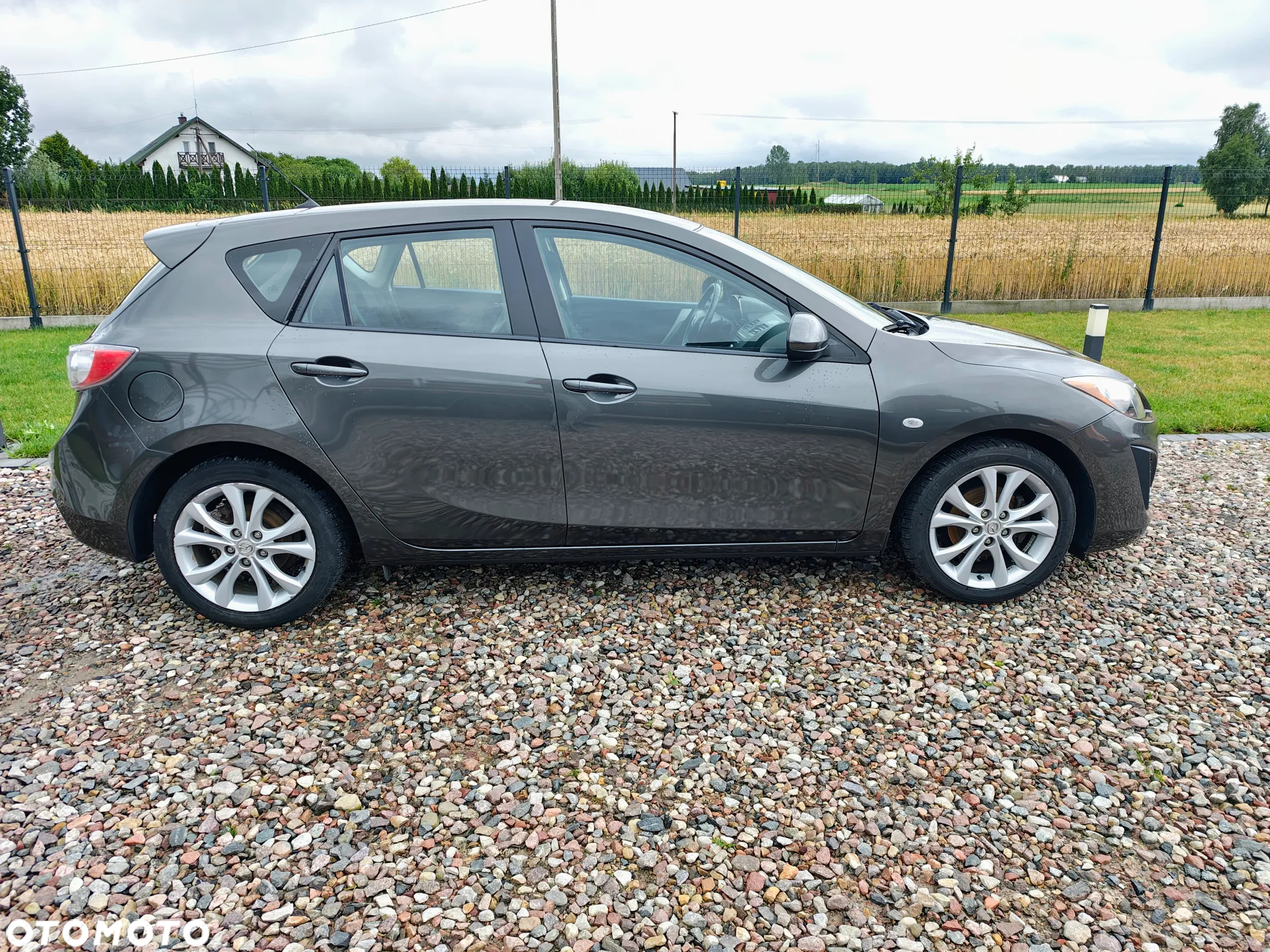 Mazda 3 - 5