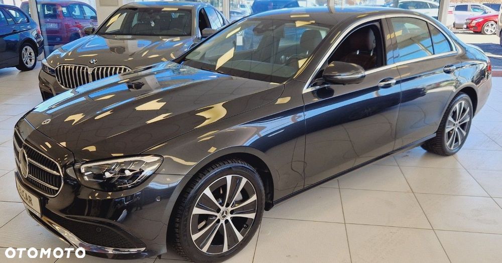 Mercedes-Benz Klasa E - 9