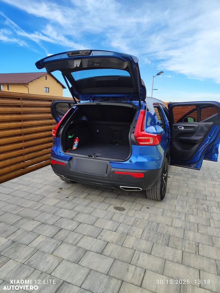 Volvo XC 40 T4 R-Design - 9