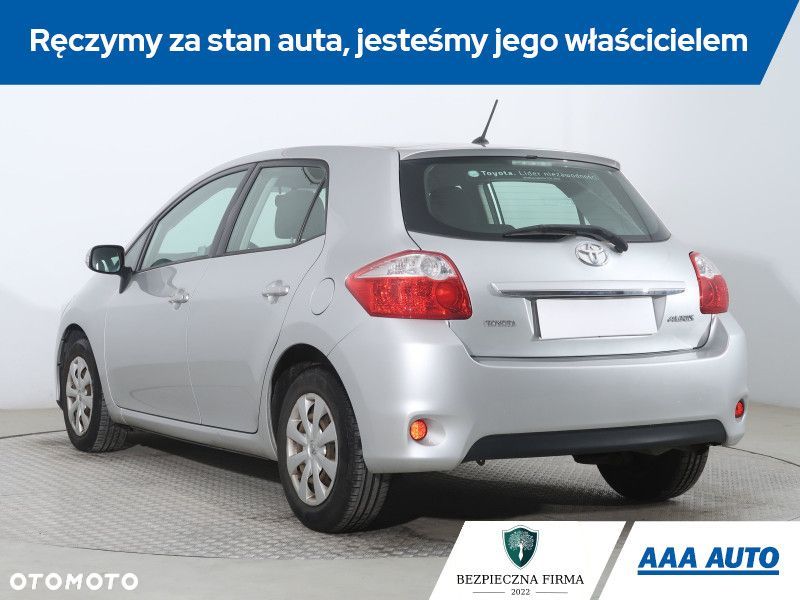 Toyota Auris - 6