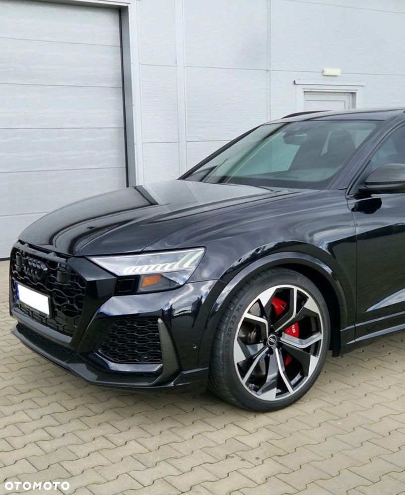Audi RS Q8 - 10