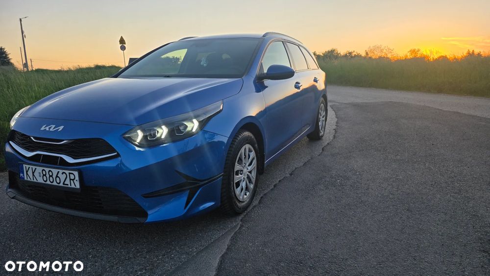 Kia Ceed - 9