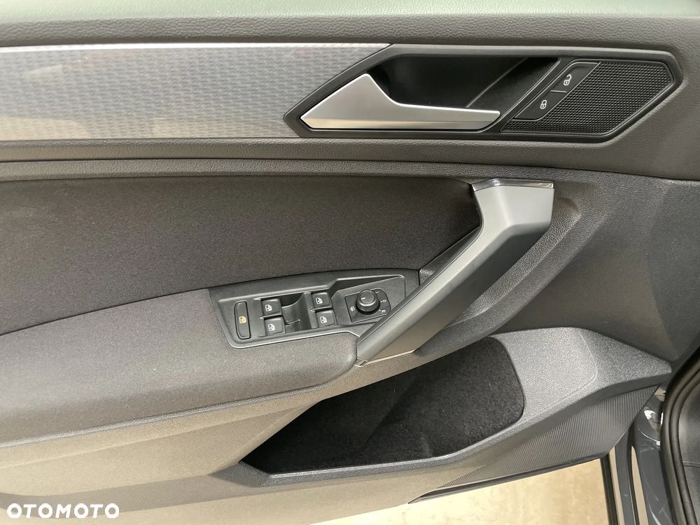 Volkswagen Tiguan 1.5 TSI EVO Life DSG - 10