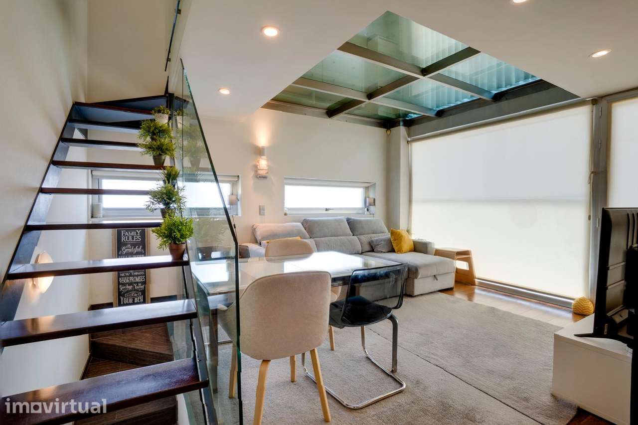 T1 duplex com garagem e ar condicionado em Aveiro - Grande imagem: 3/16