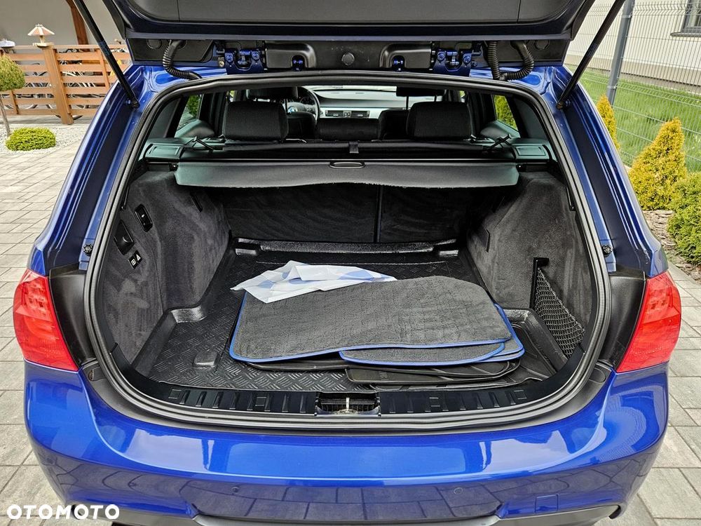 BMW Seria 3 320i Edition Lifestyle - 22