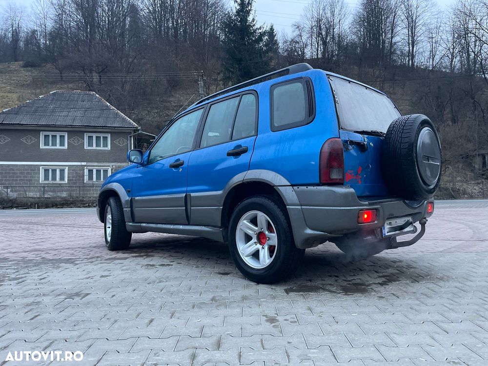 Suzuki Grand Vitara 2.0 TD - 5