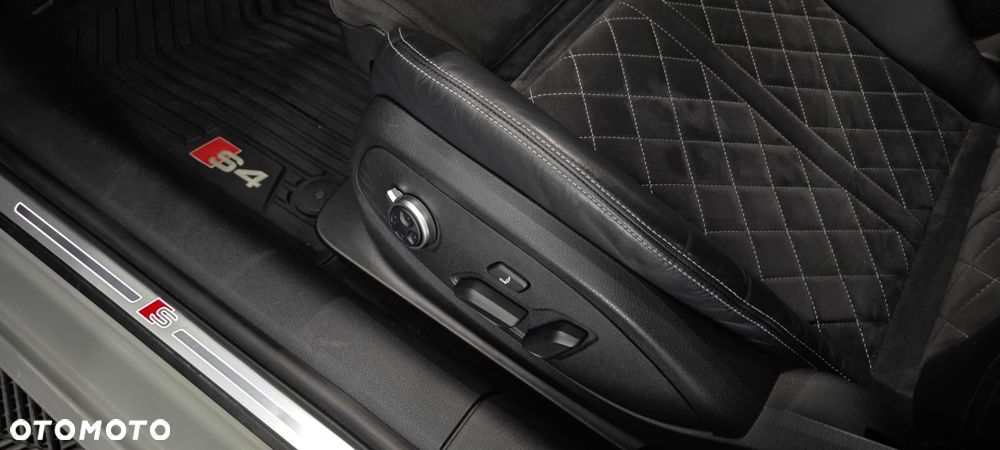 Audi S4 Limousine - 17