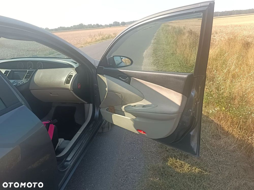 Nissan Primera Traveller 1.9 dCi acenta - 19