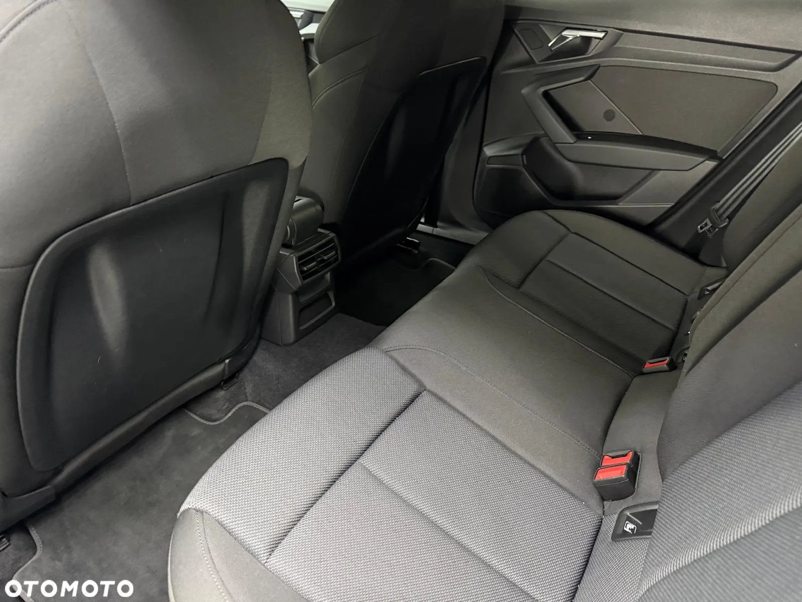 Audi A3 35 TFSI Sportback S line - 29