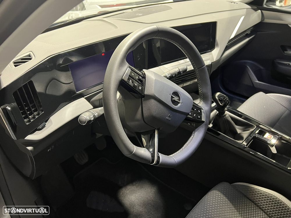 Opel Astra 1.2 T Edition - 17