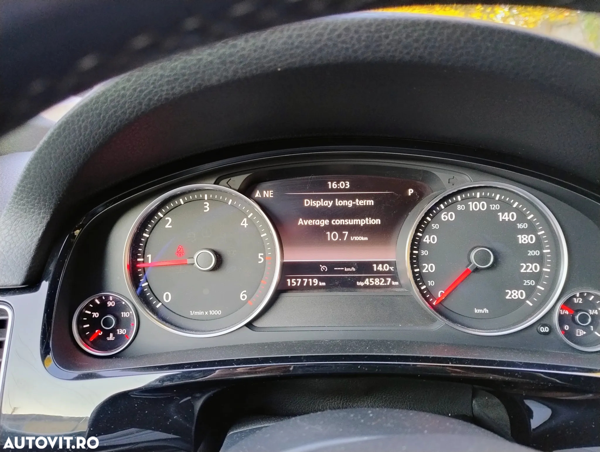 Volkswagen Touareg V6 TDI BMT Supreme Plus - 14