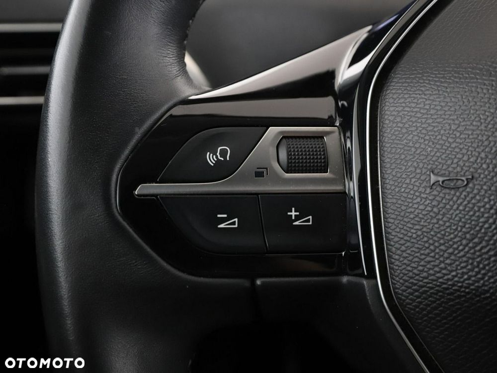 Peugeot 3008 1.6 BlueHDi Allure S&S - 34