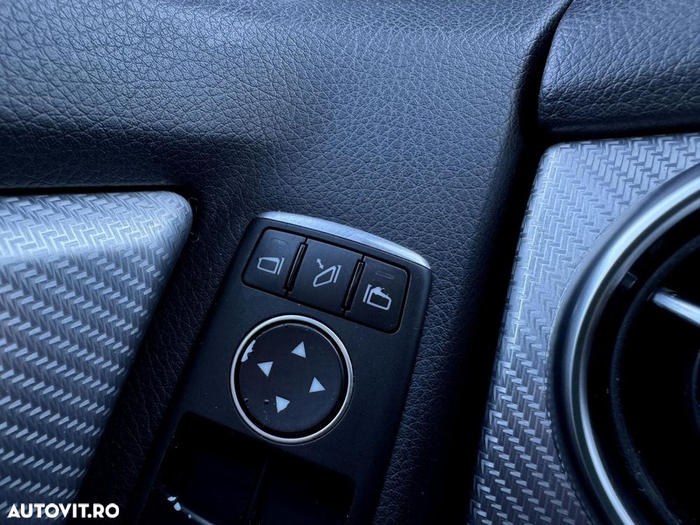 Mercedes-Benz GLK - 19