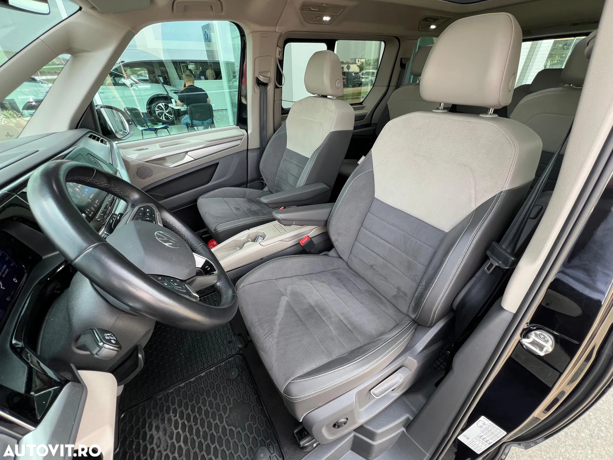 Volkswagen Multivan L 2.0 TSI DSG 150KW Style - 10