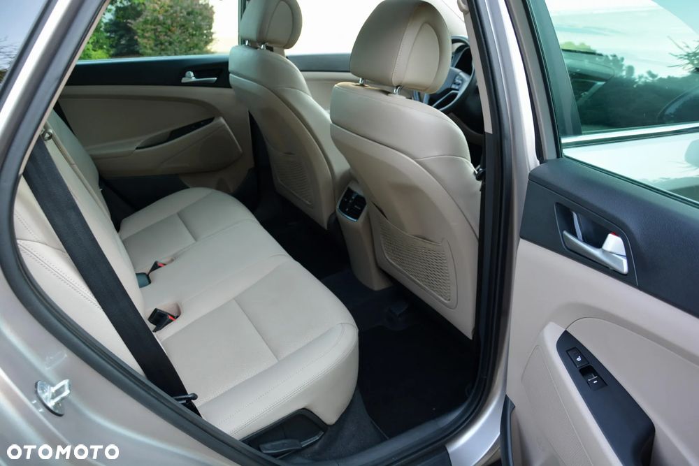Hyundai Tucson 1.7 CRDI BlueDrive Premium 2WD DCT - 30