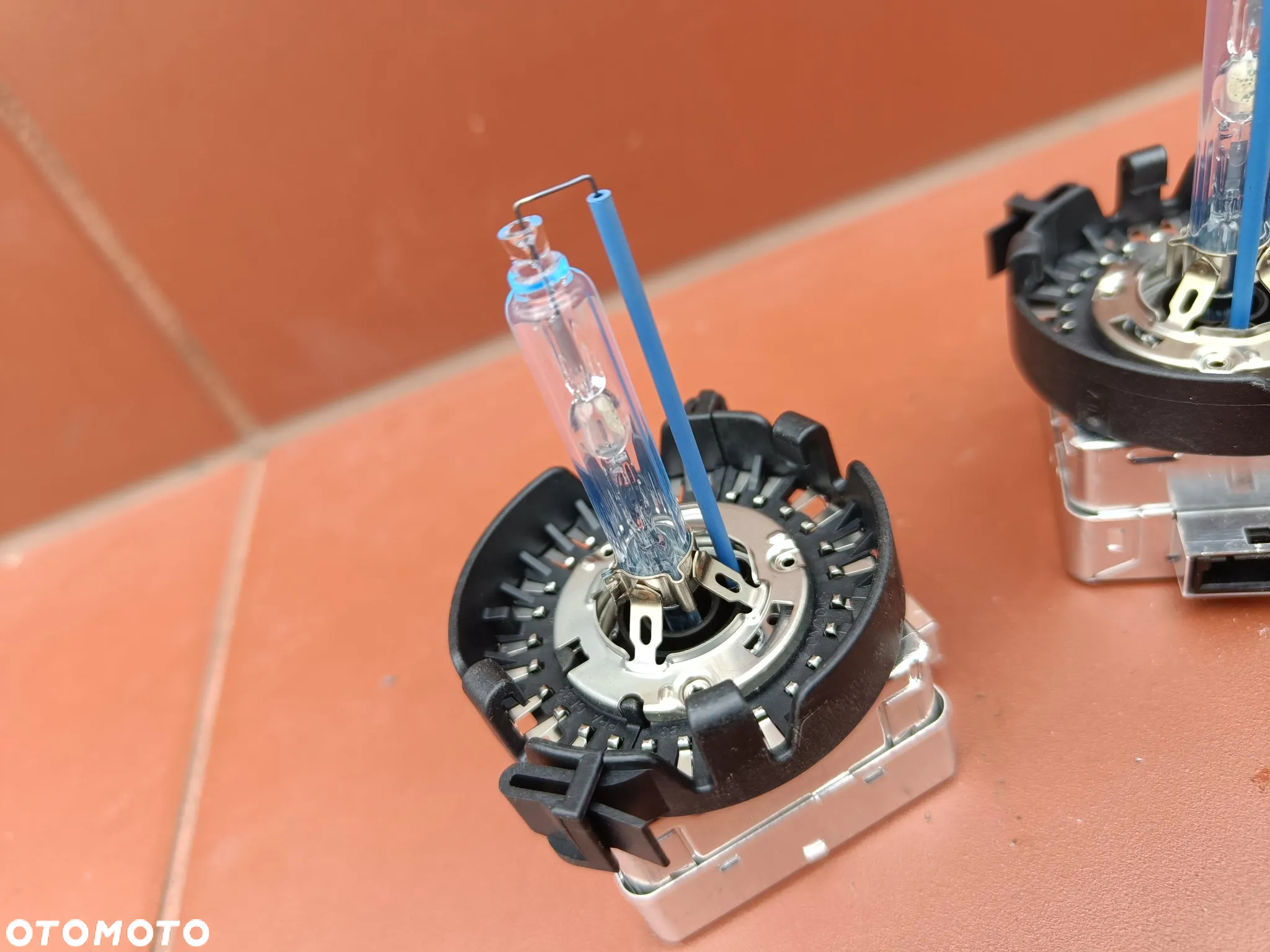 Żarnik żarówka Xenon Philips XenStart Xen Start D1S 35W 85415 - 2