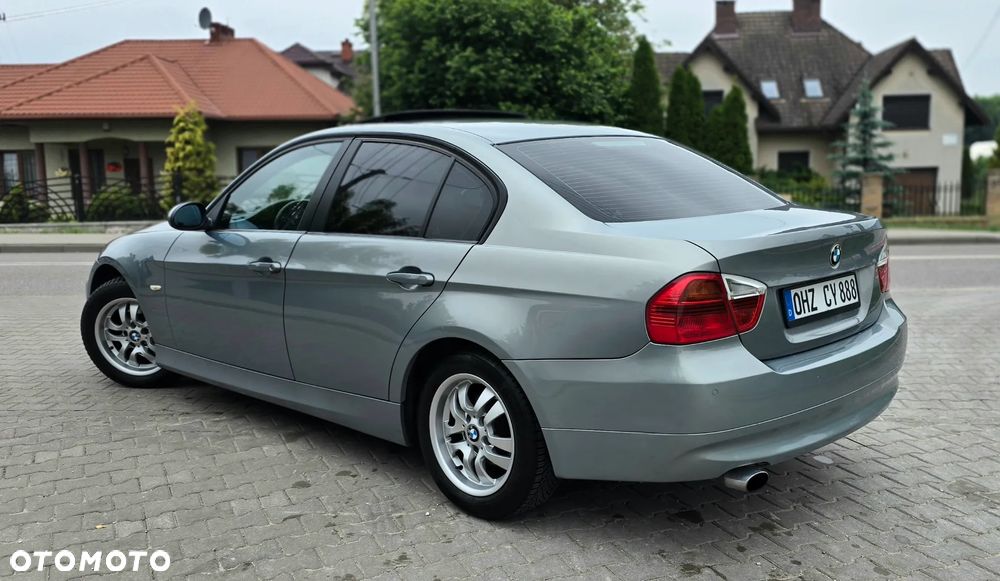 BMW Seria 3 - 10