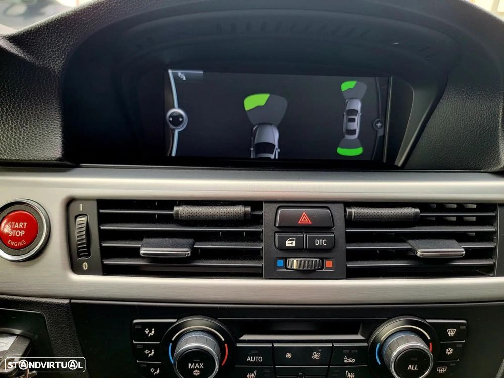BMW 325 i M Sport Edition - 13