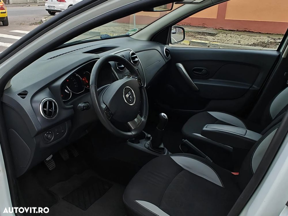 Dacia Sandero 0.9 Stepway - 8