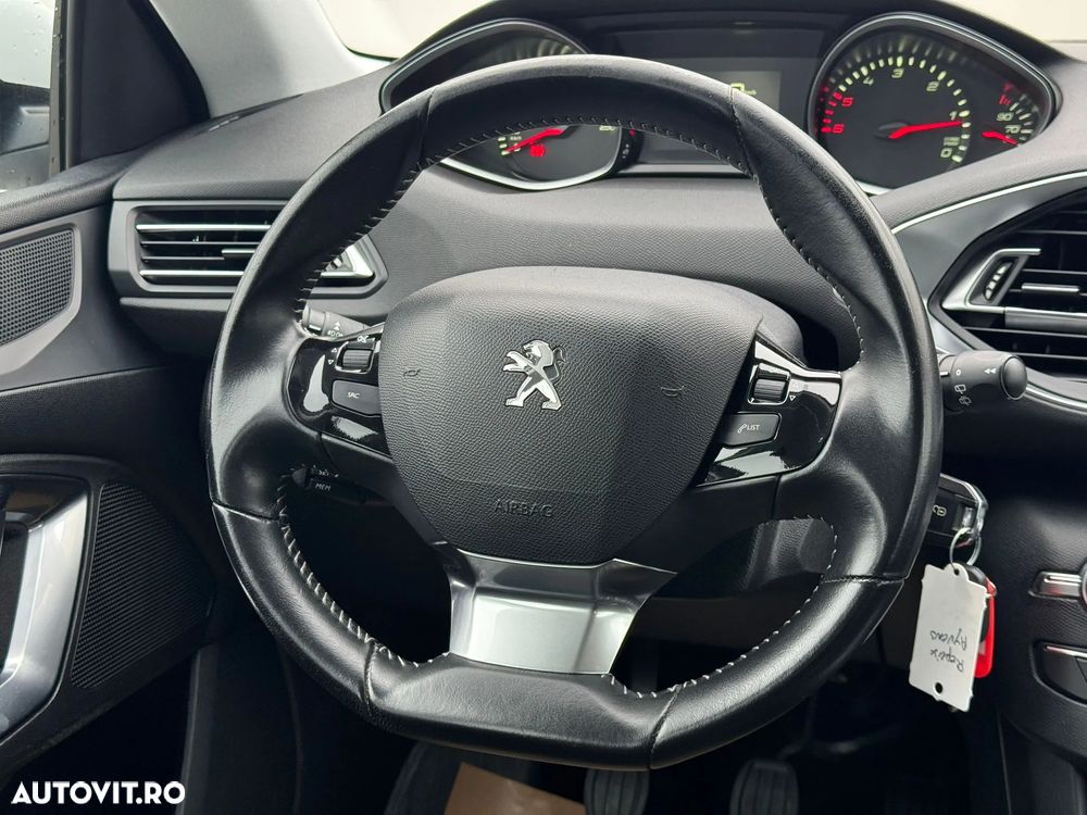 Peugeot 308 BlueHDi FAP 100 Stop & Start Active - 13