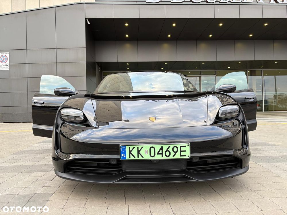 Porsche Taycan 105kWh 4S Performance Plus - 12
