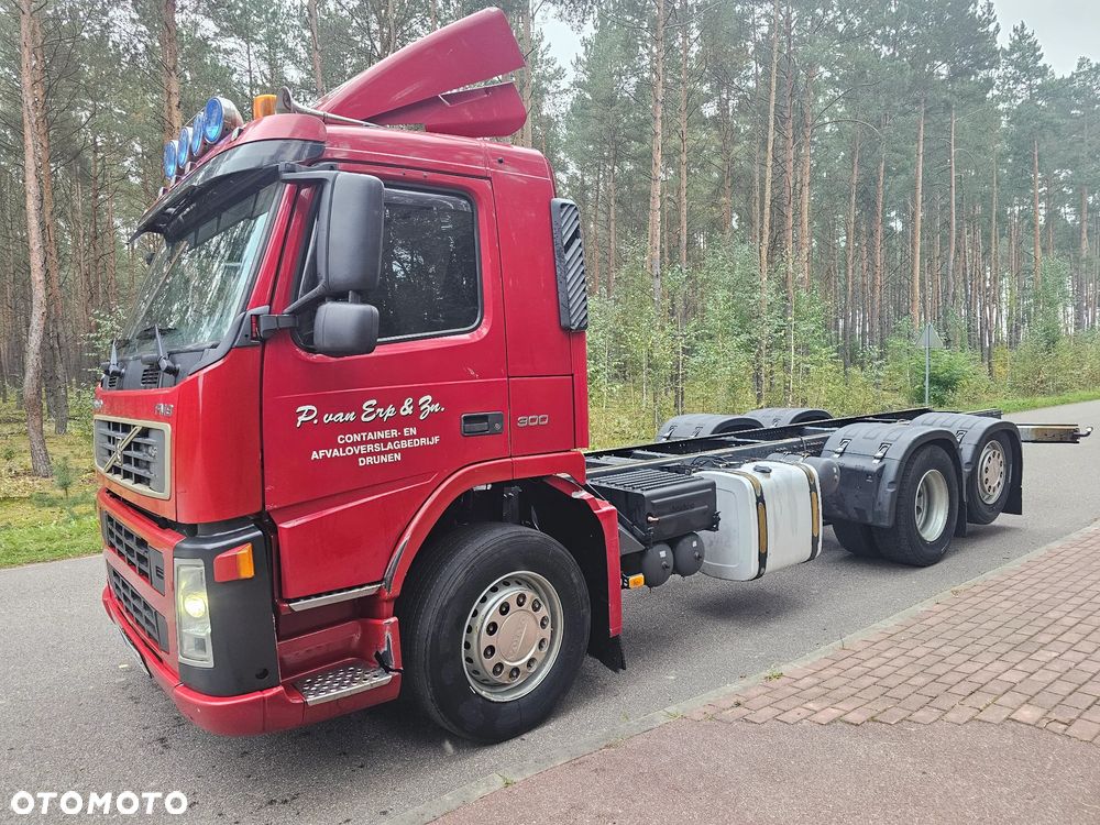 Volvo FM 9 , 6X2 - 3