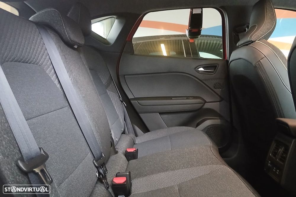 Renault Captur 1.0 TCe Techno Bi-Fuel - 12