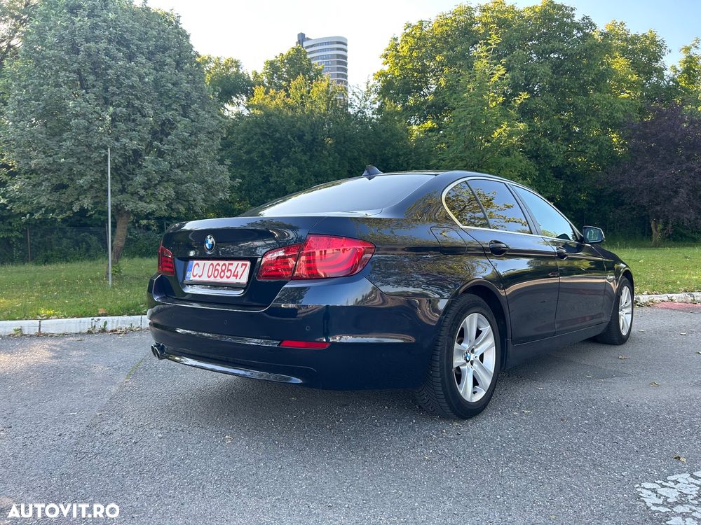 BMW Seria 5 520d Aut. - 12