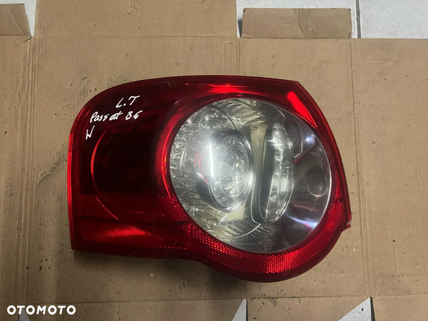 3C9945095N LAMPA LEWA TYŁ TYLNA VOLKSWAGEN PASSAT B6 0081