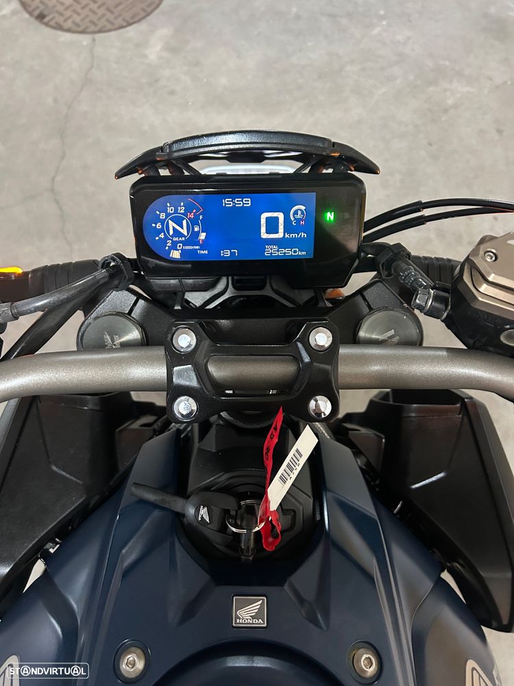 Honda CB Cb 650r - 13