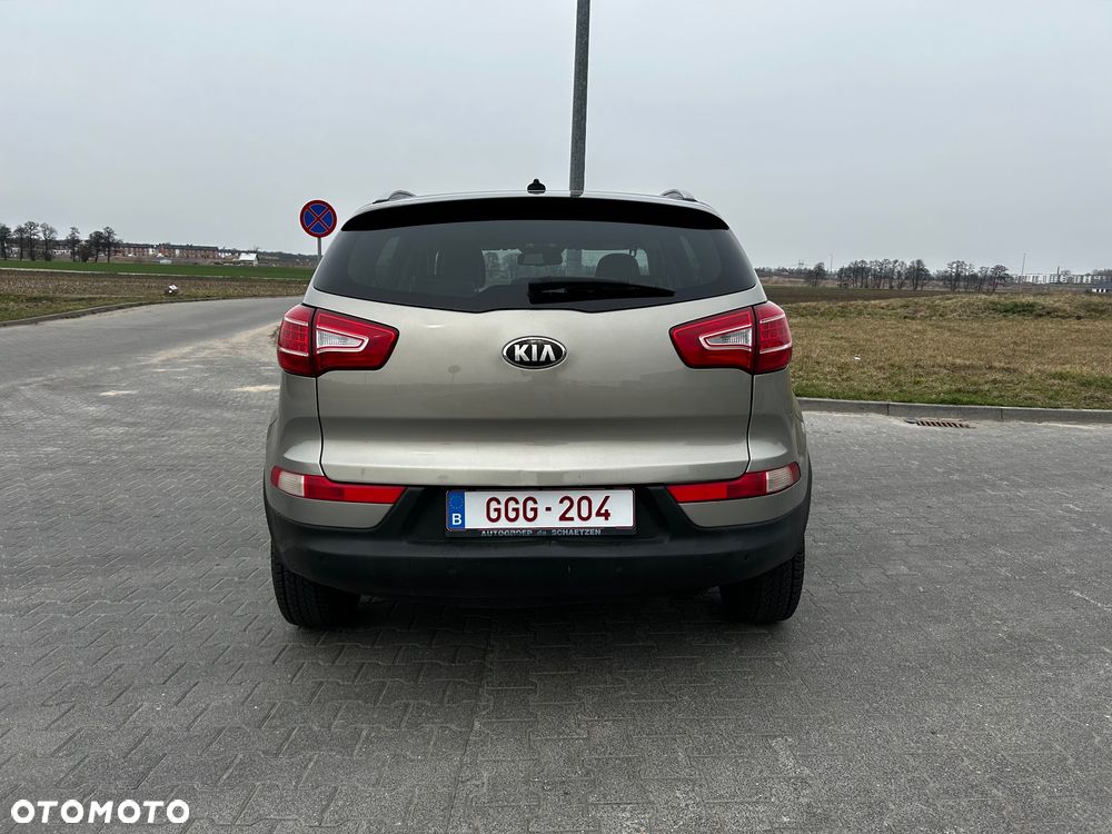 Kia Sportage 2.0 CRDI L AWD - 4