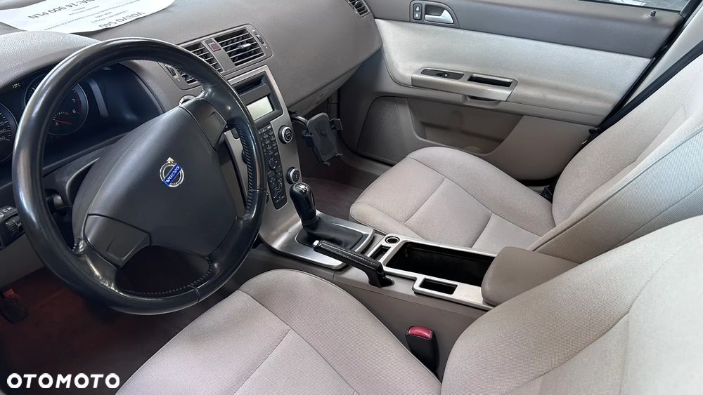 Volvo S40 1.6 Momentum - 10